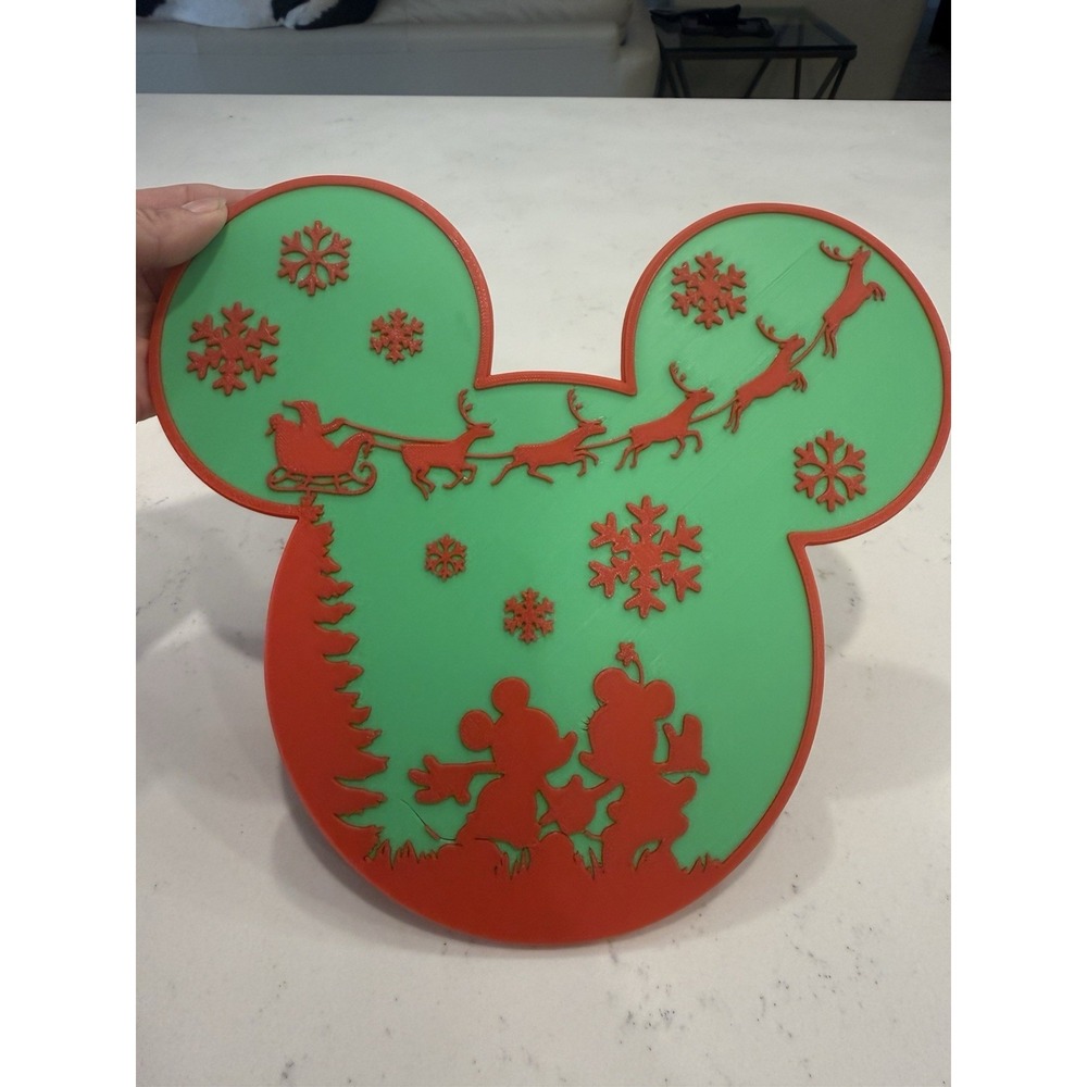 Wall Decor – Mickey Christmas Silhouette – Red & Green – 3D‎ Layered Design